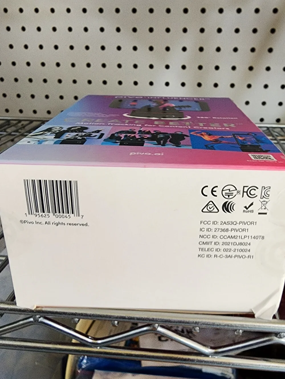 Pivo R1 Influencer With Rotation & Auto Tracking NIB, 2.9" - Picture 5 of 7